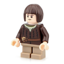 Load image into Gallery viewer, Arya Stark figure