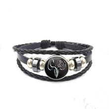 Load image into Gallery viewer, hand of the king metal alloy brooch